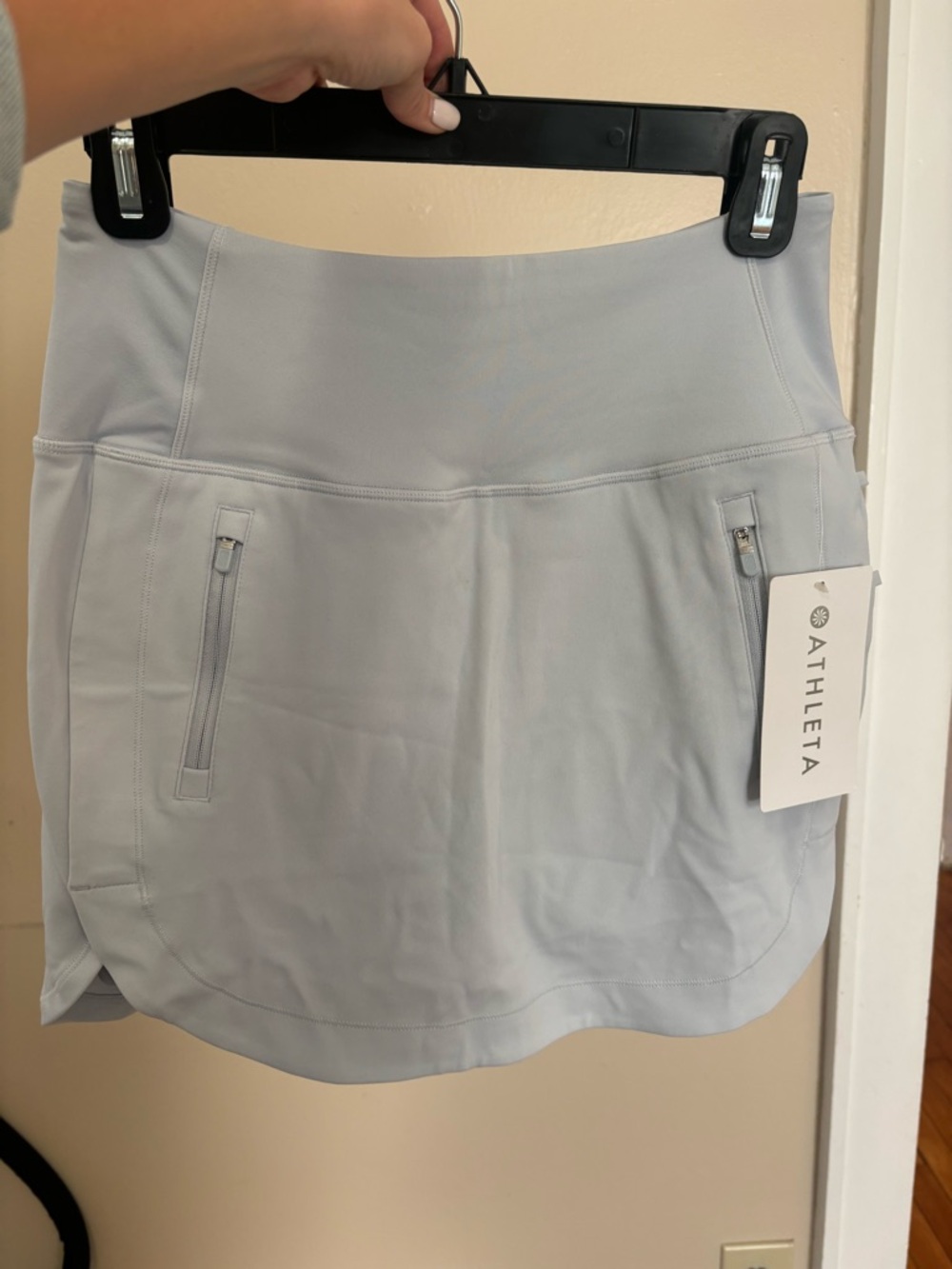 Athleta Fairway Golf Skort in Light Gray (50% off!! NWT)